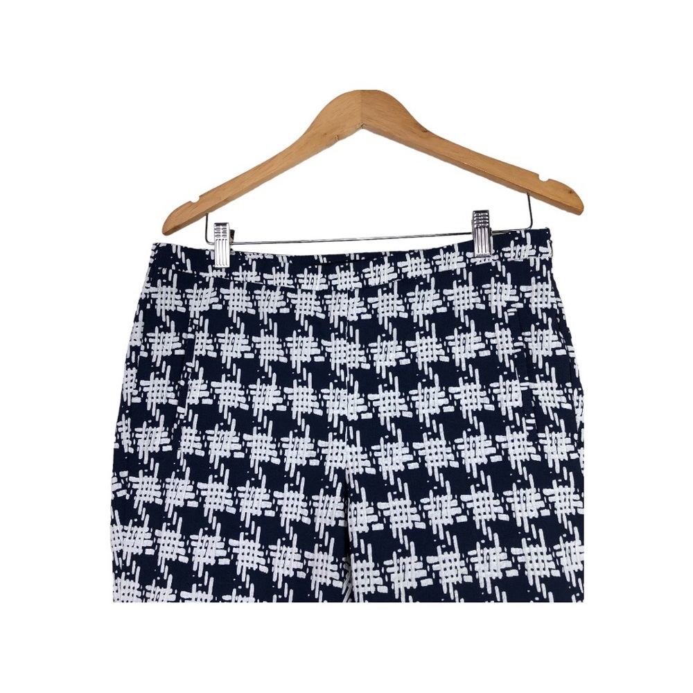 Zara. Zara Basic White Navy Patterns Lightweight … - image 4